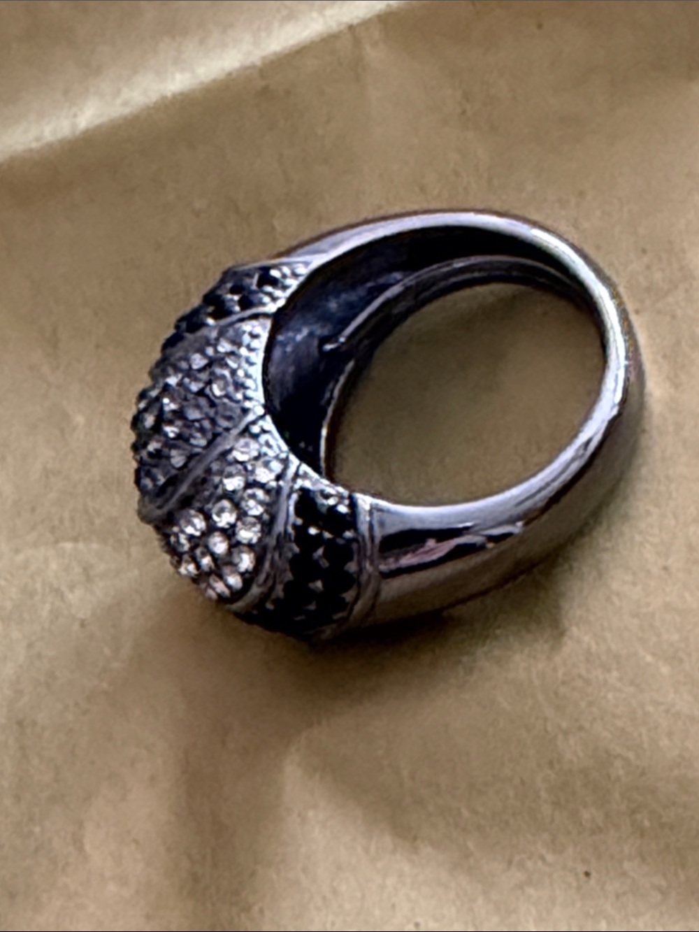 Ring size 7 grey black and clear crystal sparkling swirls of light - Picture 11 of 15